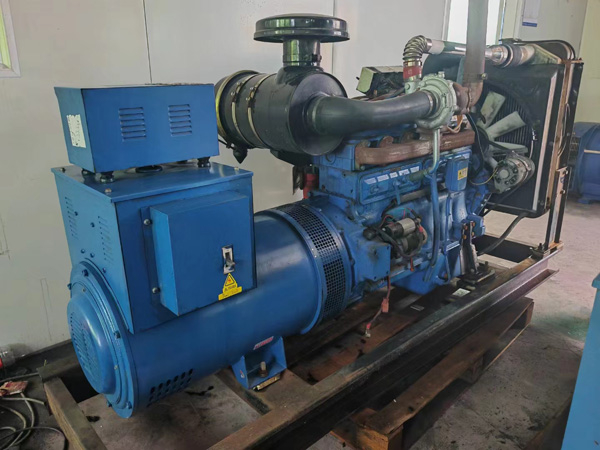 托克逊100kW柴油发电机组使用多级机油有哪些优缺点？